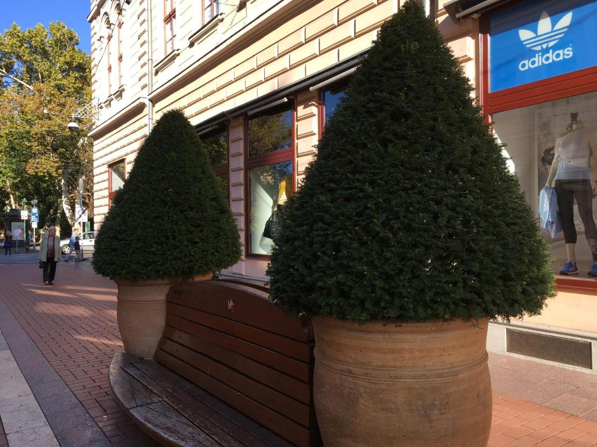 Gutenberg Apartments Szeged Exterior photo